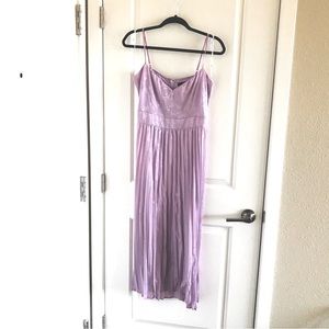 Lulus Regal Romance Floral Jacquard Pleated Satin Midi Dress - Lavender - L